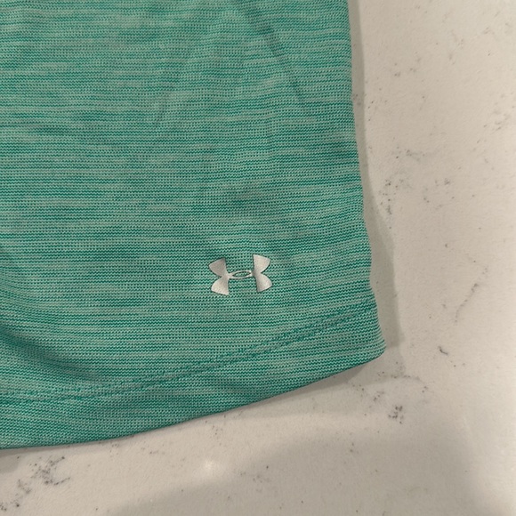 Under Armour Athletic Tanktop - Picture 4 of 4